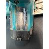 Image 3 : Lot of 1 Makita Cordless Skillsaw With Blade - USED