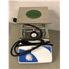 Image 1 : Cole-Parmer StableTemp ceramic stirring hot plate w/ small adjustable stand