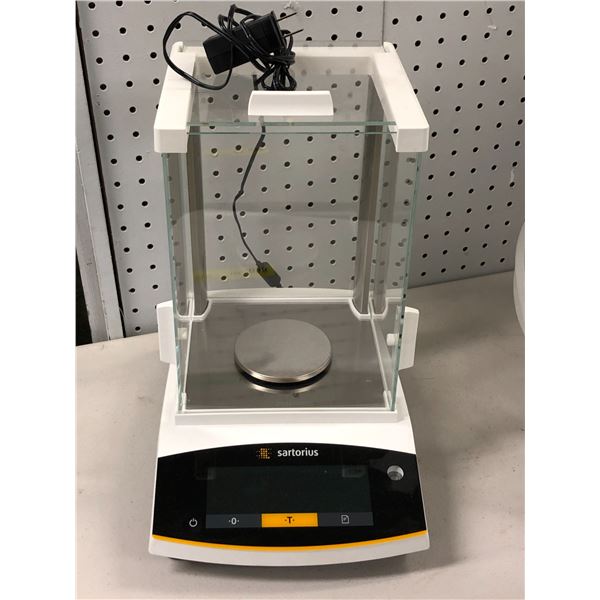 Sartorius Entris II BCE124i-1S analytical balance w/ internal calibration 120g x 0.1mg - retail $2,1