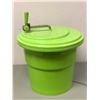 Image 1 : Commercial green salad spinner
