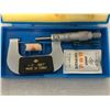 Image 2 : Group of 5 NEW 1-2" micrometers (New in wooden boxes)