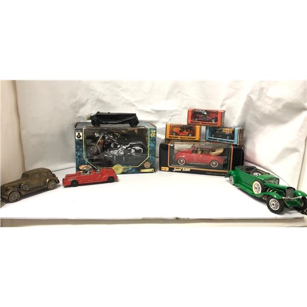 Group of 9 Diecast cars - includes Volkswagen Cabriolet 1:18 (special edition) / Harley Davidson fa