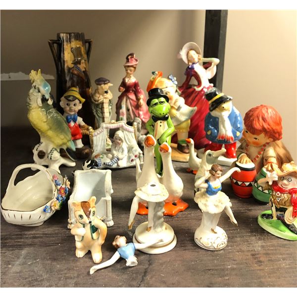 Group of assorted vintage estate ceramic figures - includes Pinocchio figures / Victorian lady etc