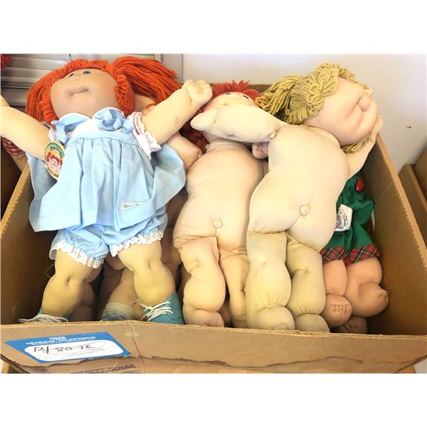 Box full of vintage estate cabbage patch kids dolls - approx 11 dolls