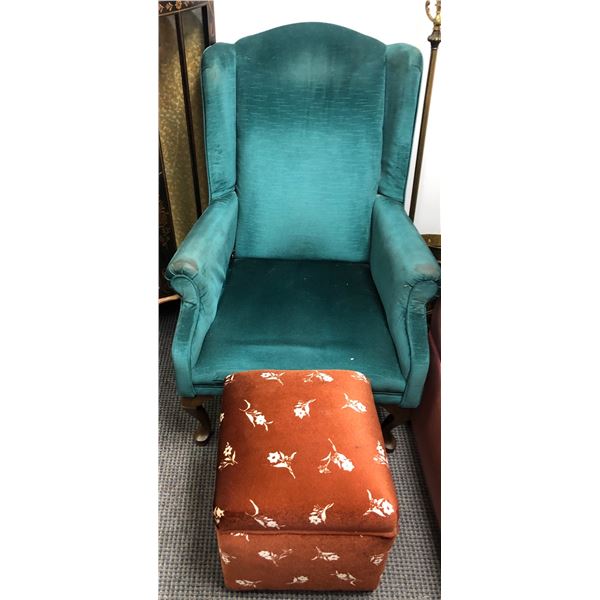 Vintage estate green wingback chair (approx 24" x 25 1/2" x 38 1/2" H) & Ottoman 15" x 14" x 16 1/2"