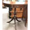 Image 1 : Vintage estate pedestal side table - approx 26" x 13" L x 29" H