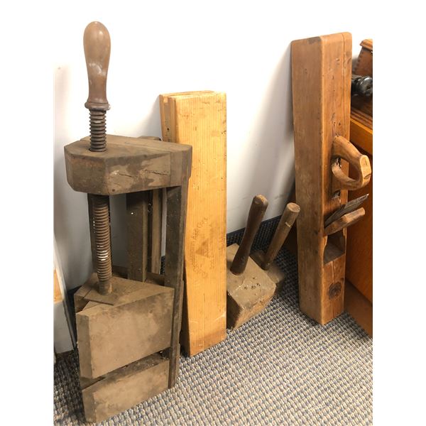 Group of 5 vintage estate items - includes wood miter jack / 2 wooden mallets / wood working cutting