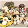 Image 1 : Group of assorted vintage estate decorative items - includes cups / plates / tea pots / figurines et