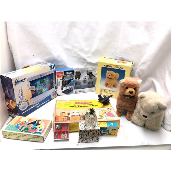 Group of assorted vintage estate toys - includes Chow Chow dog toy / wood furniture kit toy set / an