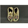 Image 1 : PLAINS INDIAN BEADED MOCCASINS