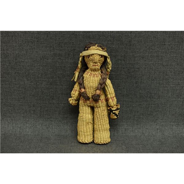 SNOHOMISH INDIAN BASKETRY DOLL ATTRIBUTED TO AGNES JAMES