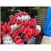 Image 2 : 2 CRATES OF RED/WHITE PLASTIC POOL LANE SEPARATORS IN VARIOUS LENGTHS