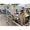 Image 3 : SWENSON SPREADER HOOK TRUCK COMMERCIAL SALT SPREADING SYSTEM