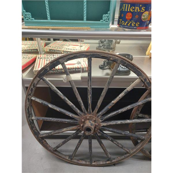 Vintage Wagon Wheel
