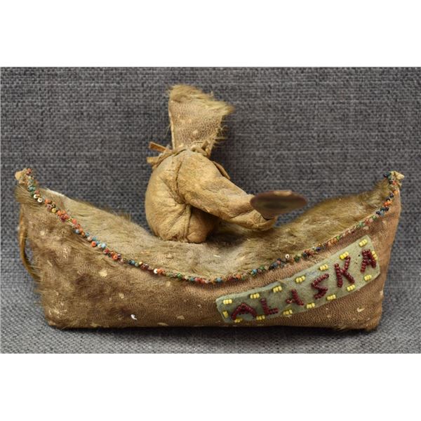 ESKIMO INDIAN TOY CANOE