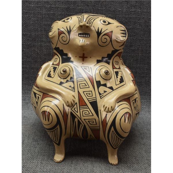 MATA ORTIZ POTTERY EFFIGY JAR (SIGNED)