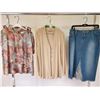 Image 1 : Ladies M/L Outfits