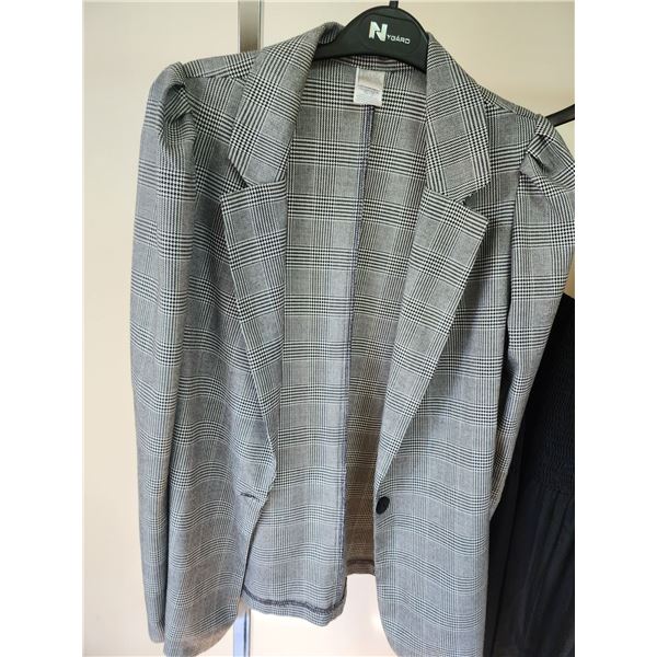 Size L Ladies Outfits