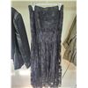 Image 3 : Ladies Size 16/XXL Outfits