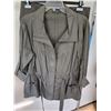 Image 4 : Ladies Size 16/XXL Outfits
