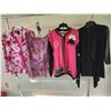 Image 1 : Ladies 14/XL Outfits