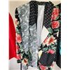 Image 4 : Ladies XL Outfits