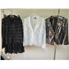 Image 1 : Ladies XL Outfits
