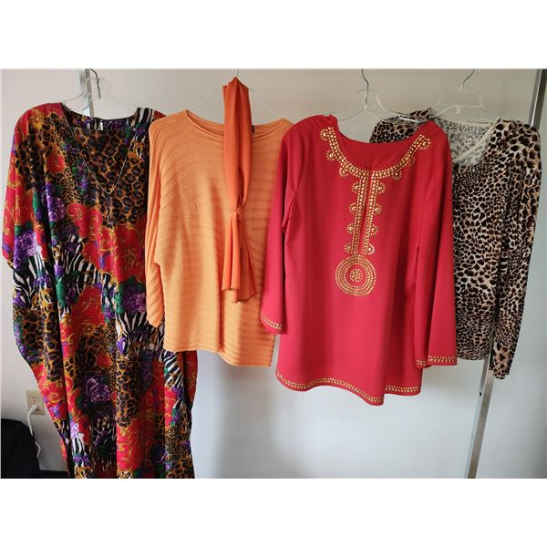 Ladies L/XL Outfits