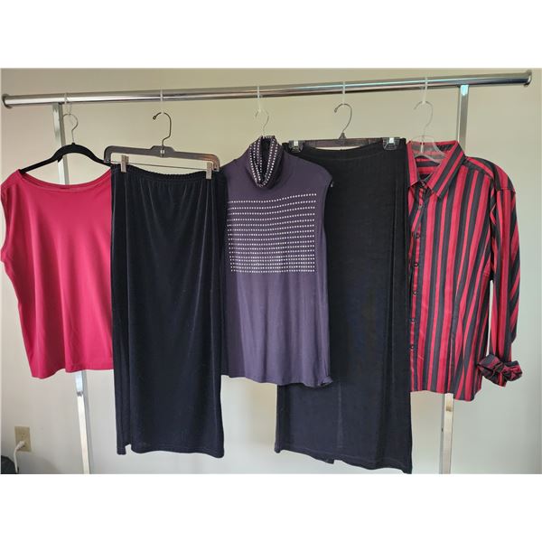 Ladies L/XL Outfits