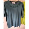Image 3 : Ladies L/XL Tops