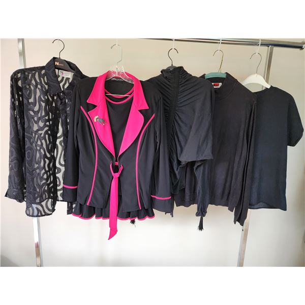Ladies L/XL Outfits