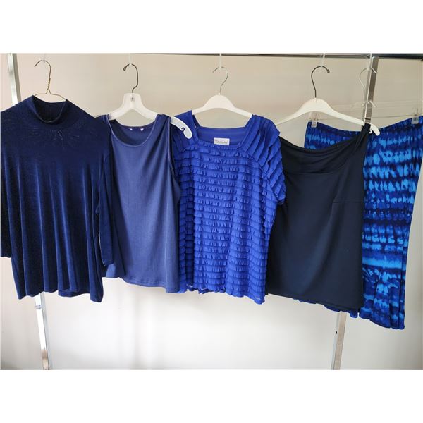Ladies L/XL Outfits