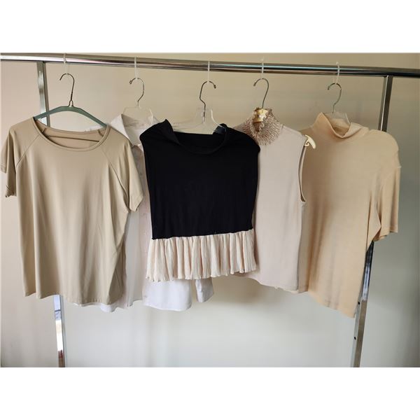 Ladies L/XL Outfits