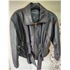 Image 6 : Ladies L Faux Fur and Genuine Leather Coats