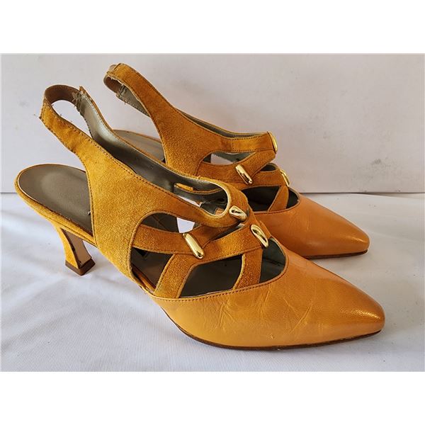 Ladies Size 9 Sandals