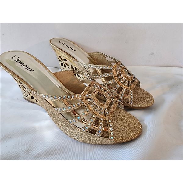 Ladies Size 39 Heels