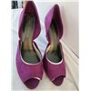 Image 2 : Ladies Size 8.5 Shoes FT. Christian Siriano