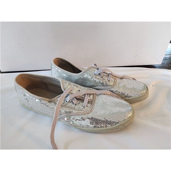 Ladies Size 40 Shoes