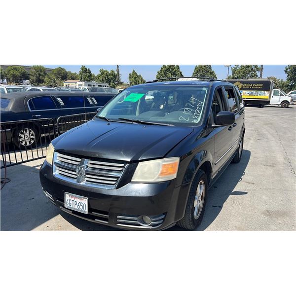 2008 Dodge Grand Caravan SXT