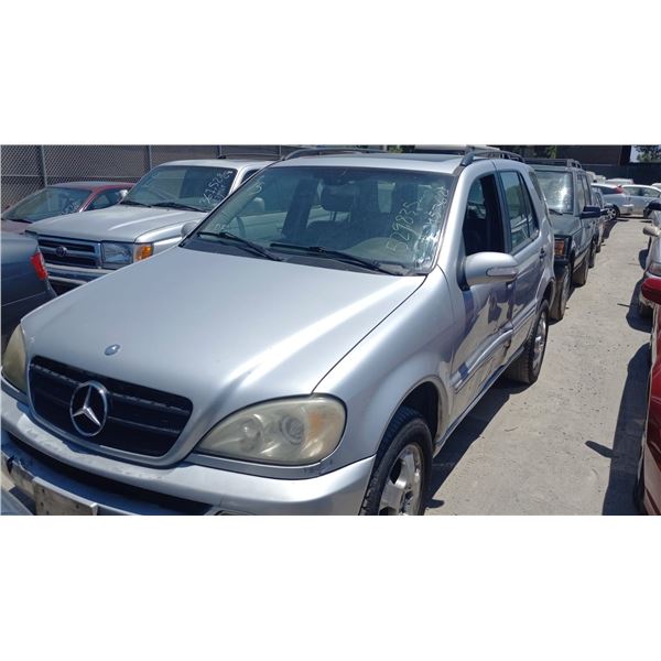 2003 Mercedes-Benz M-Class ML 350