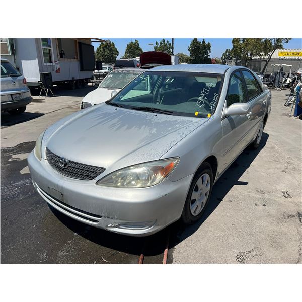 2003 Toyota Camry LE