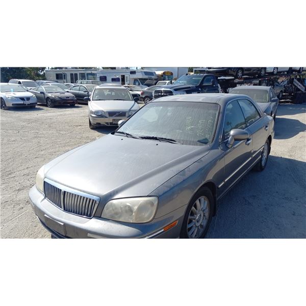 2004 Hyundai XG350