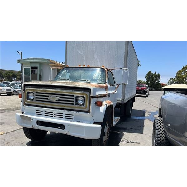 1980 CHEVROLET TRUCK