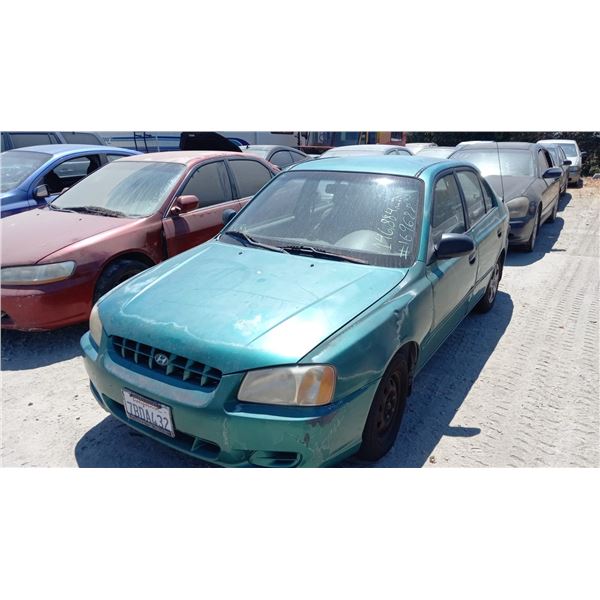 2001 Hyundai ACCENT GL