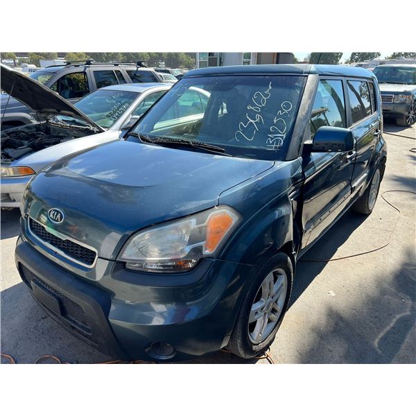 2011 Kia Soul +