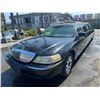 Image 1 : 2003 Lincoln Town Car Executive