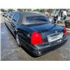 Image 4 : 2003 Lincoln Town Car Executive
