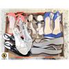 Image 1 : FLAT OF WOMENS SIZE 9 SHOES