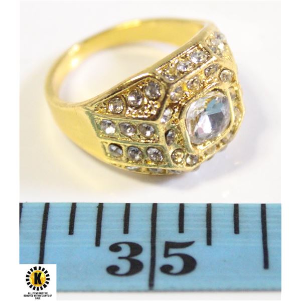 1 CT CENTER WITH CLEAR ACCENTS