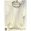 Image 1 : SIZE MED WOMENS CASUAL COLOR BLOCK SHORT SLEEVE